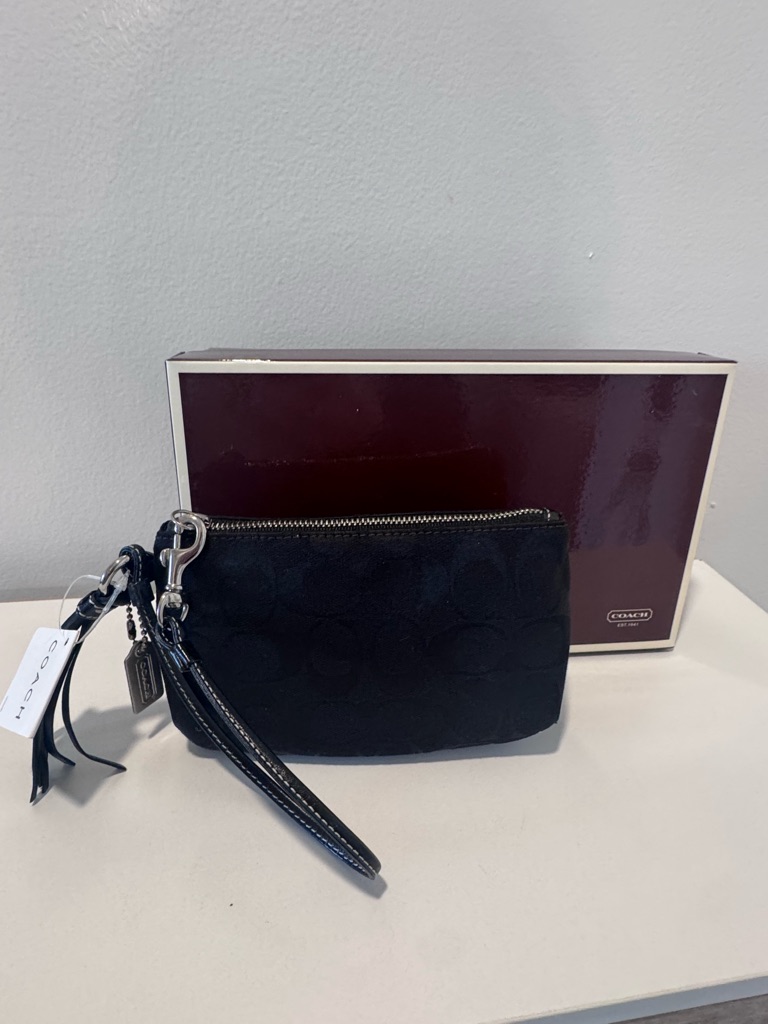 Vintage Coach Black Signature Wristlet Pouch New In Original Box